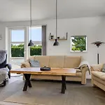בית נופש Toja - 700m From The Sea By Interhome *